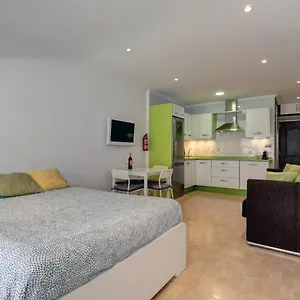071 - Beachside Studio Perfect For A Family Getaway Apartamento